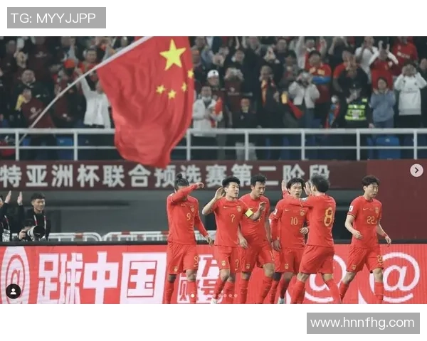 中国男足球星代表人物及其在国际足坛的影响力与成就分析